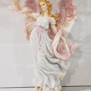 Seraphim Classics Hope "Light In The Distance"